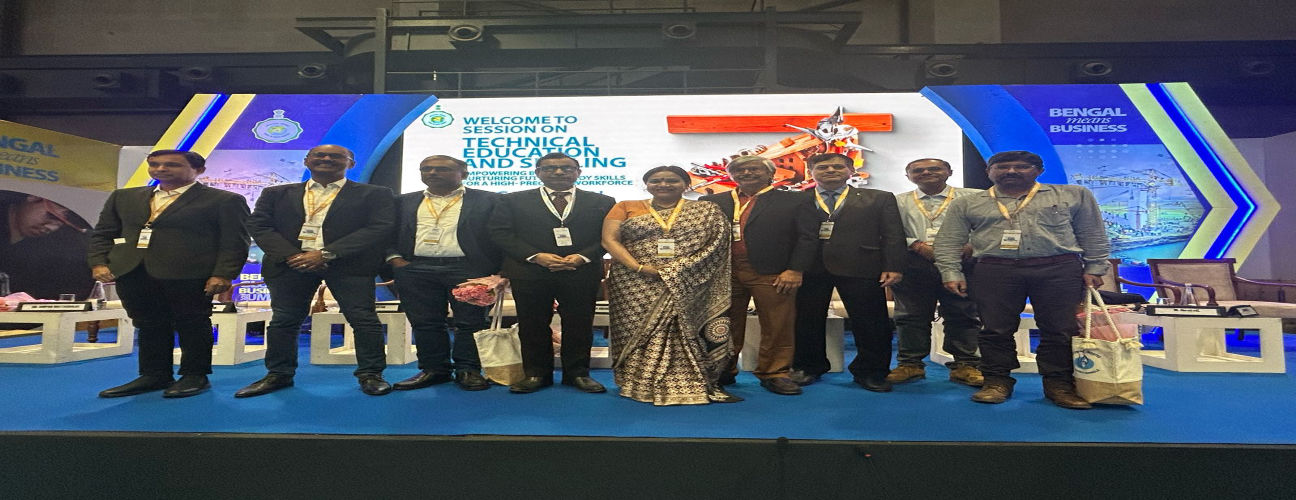 Panelist speakers from left to right: Biswadeep Chatterjee, Anupam Bhattacharya, Dr. Arpan Pal,  Shri Anoop Kumar Agrawal IAS, Additional Chief Secretary of the Technical Education, Training & Skill Development (TET&SD) Dr. Jyoti Gautam, Padma Shri Prof. Ajoy Kumar Ray, Srinivas Bhat, Soumya Dey and Dr. Arijit Majumdar